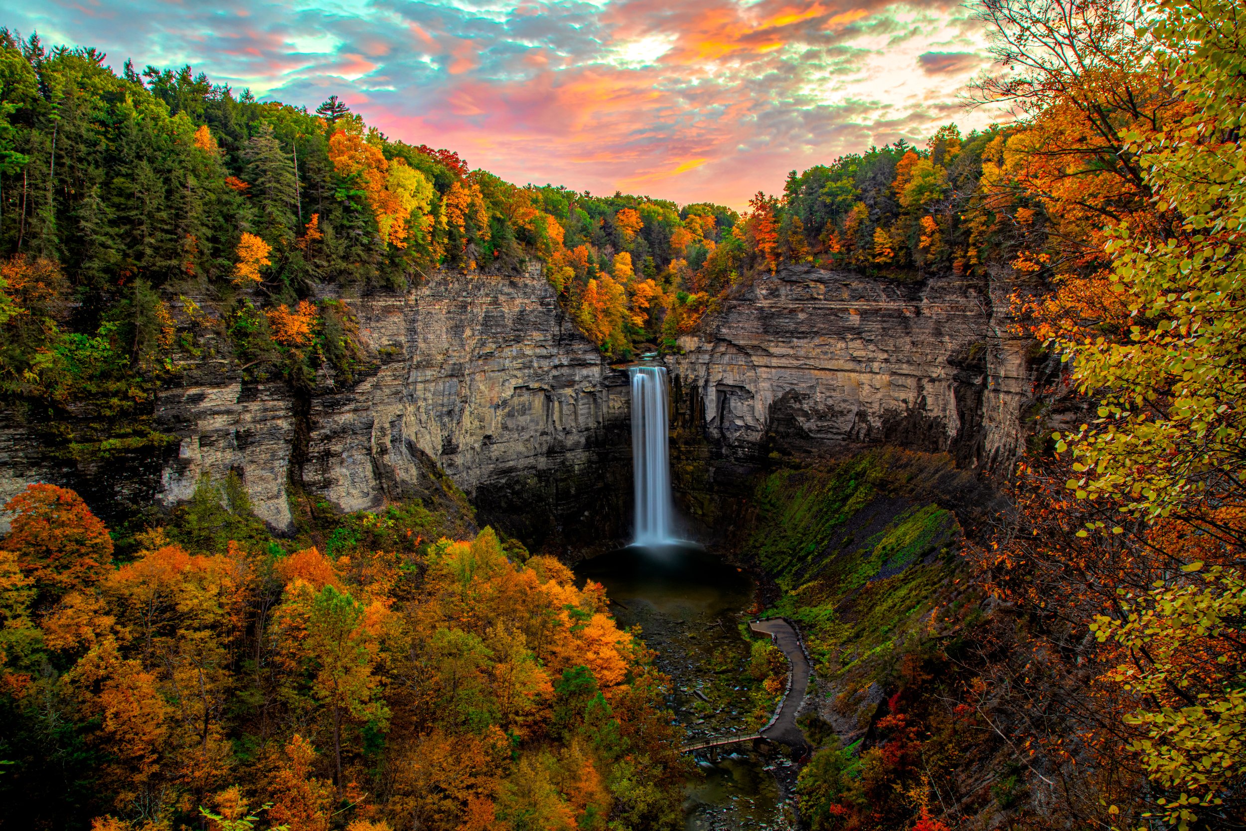 One mile from Taughannock State Park